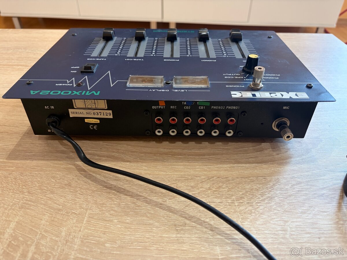 Stereo mixpult - 2