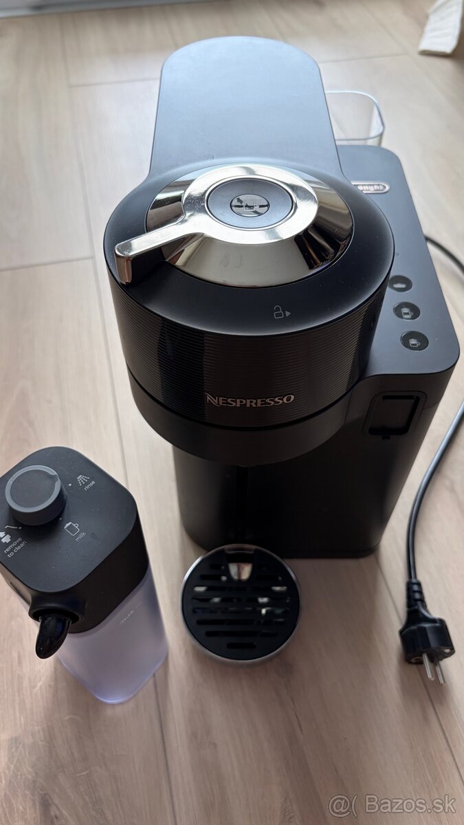 kavovar nespresso vertuo lattissima black - 2