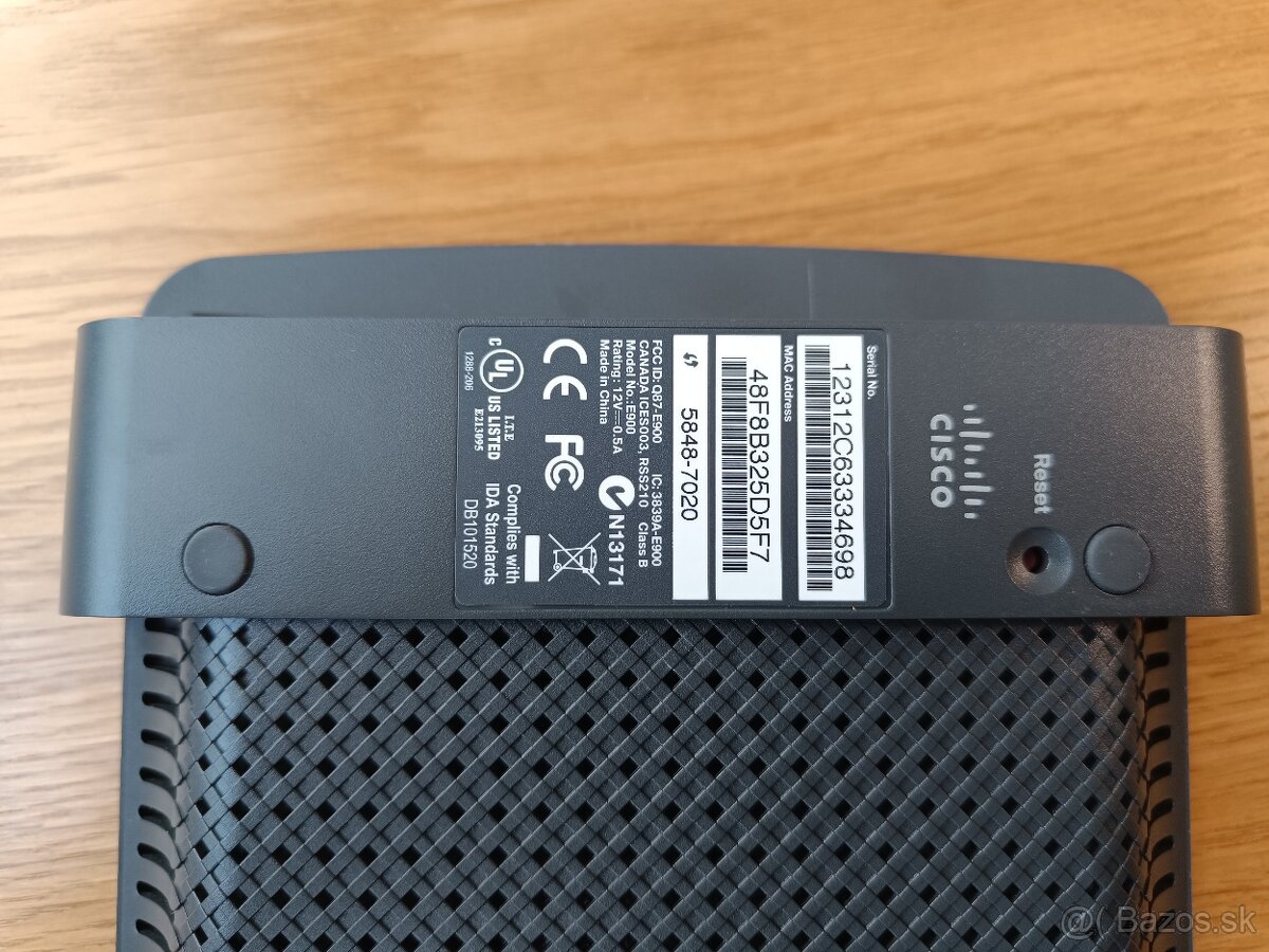 Router CISCO E900 - 2