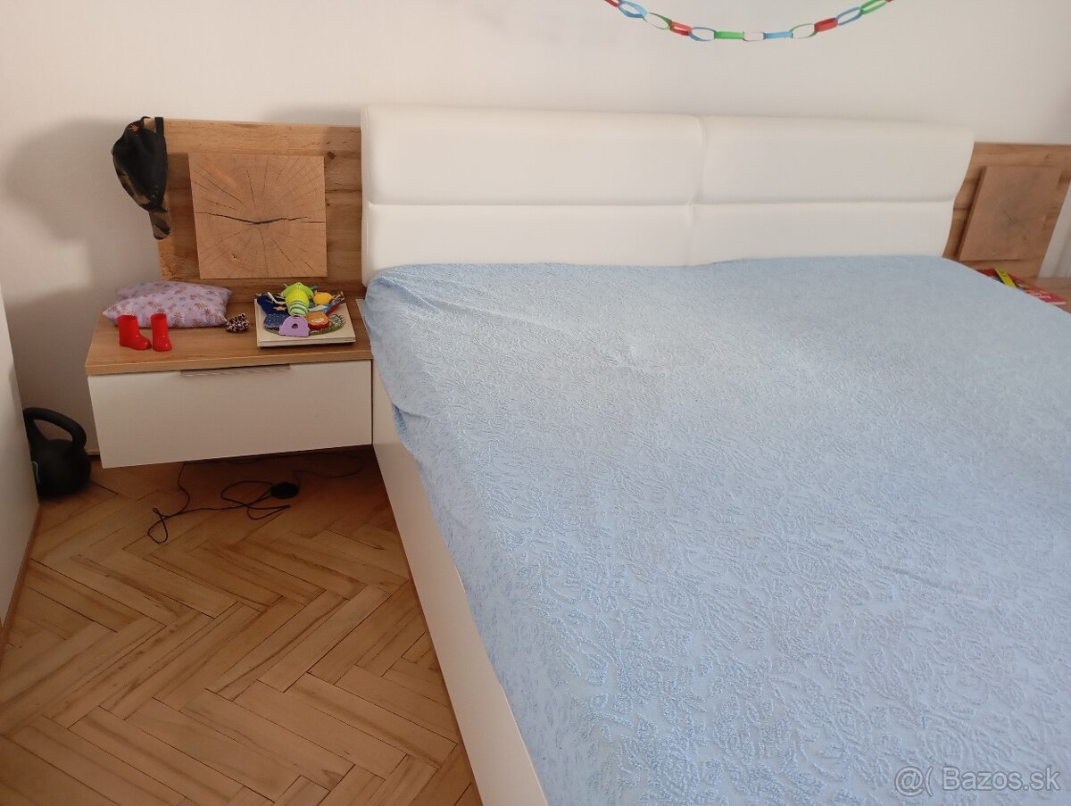 Manželská posteľ - 2