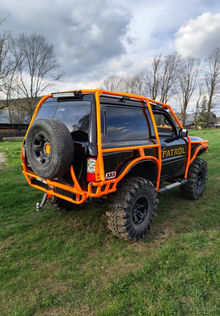 Nissan patrol y61 2,8
