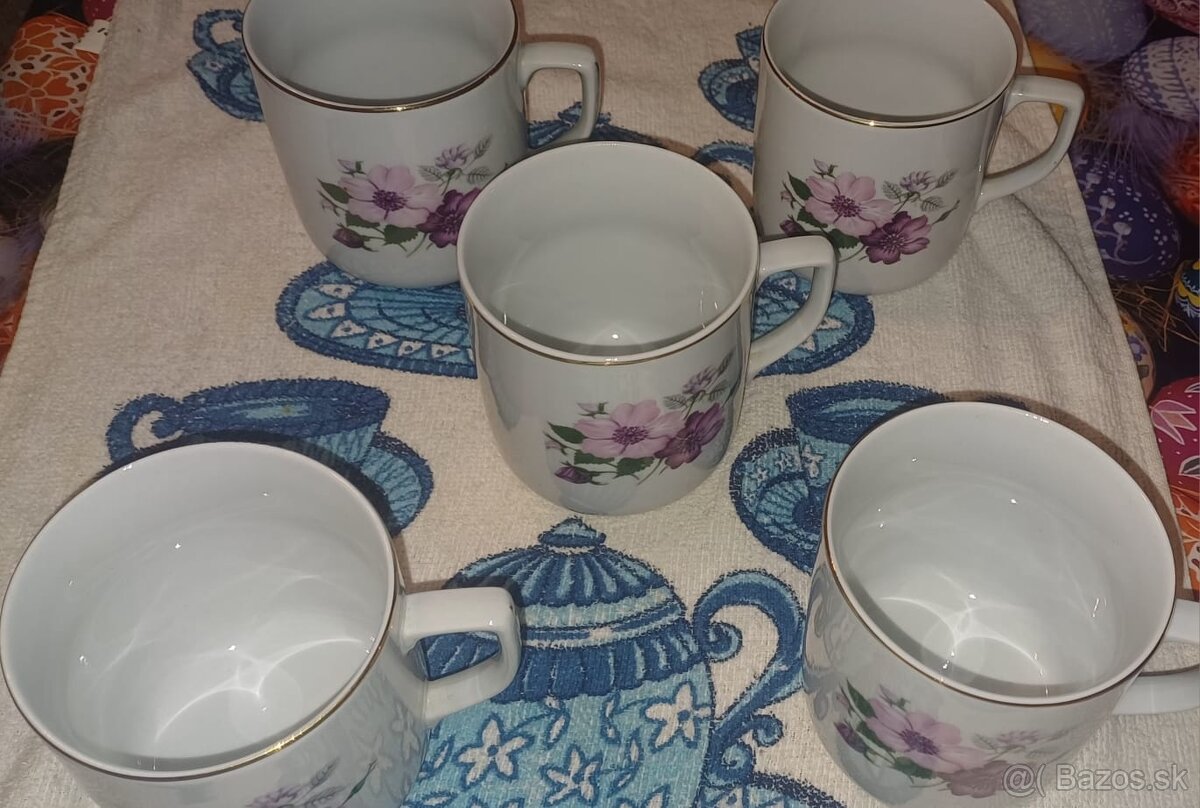Staré retro hrnčeky - 2