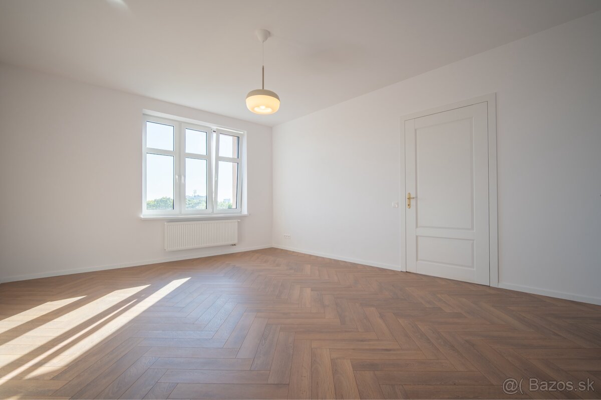 PRENÁJOM 4 izbového bytu 117m2 UL. 29. Augusta,Staré Mesto - 2