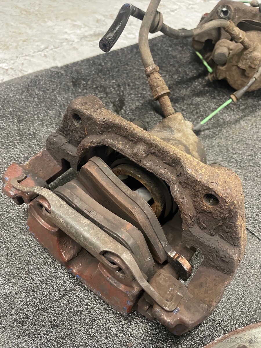 bmw e46 m3 predne brzdove strmene - 2