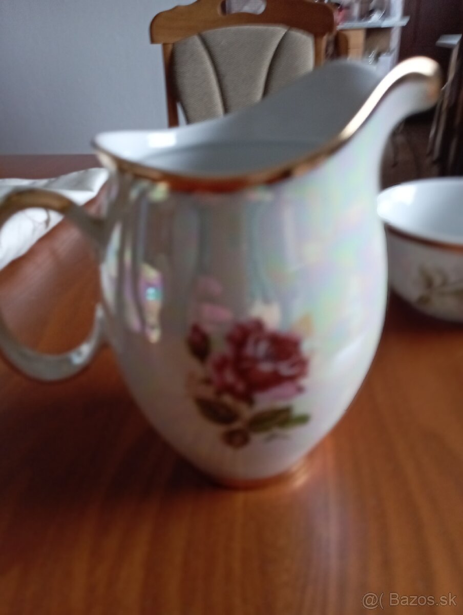 Sada z porcelánu - 2