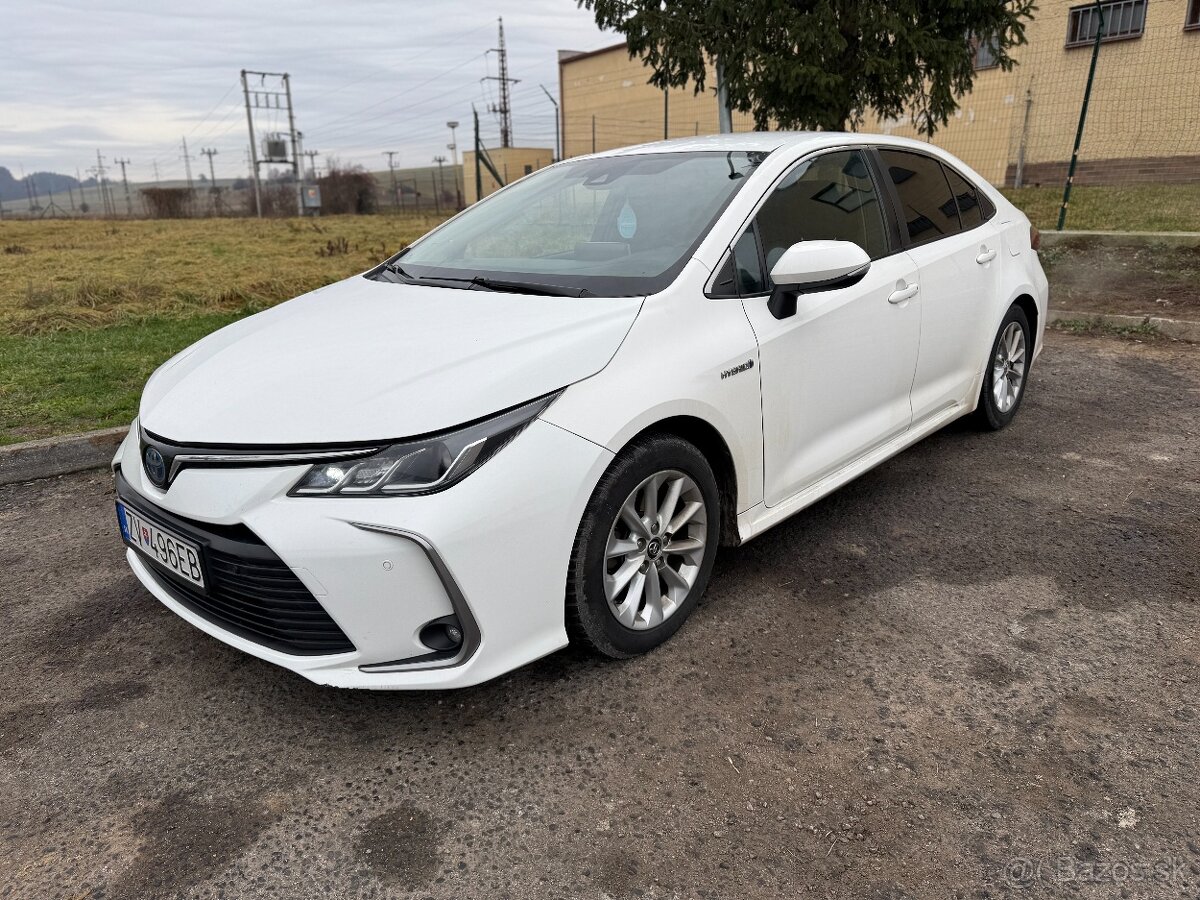 Toyota Corolla 1.8 Hybrid 1.majiteľ - 2