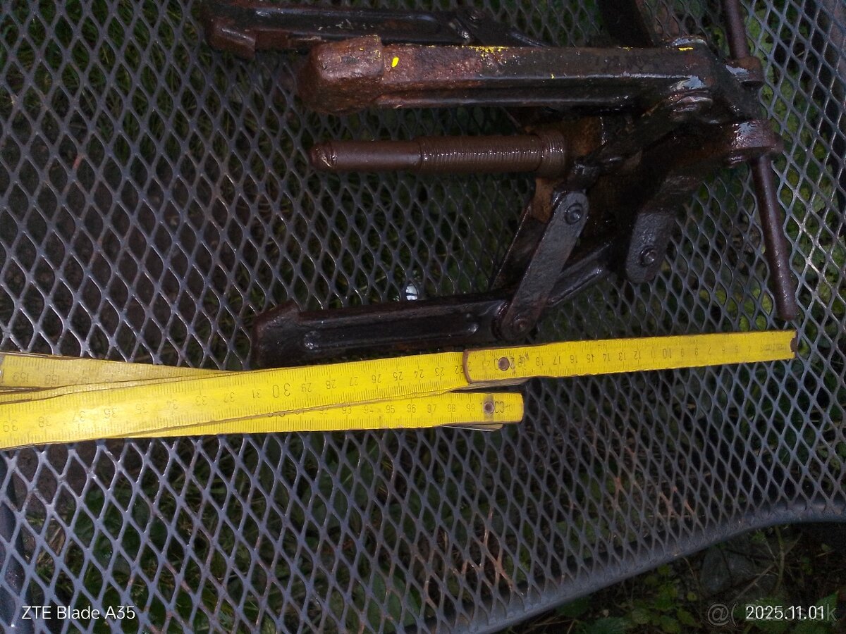 Sťahovák trojramenny - 2