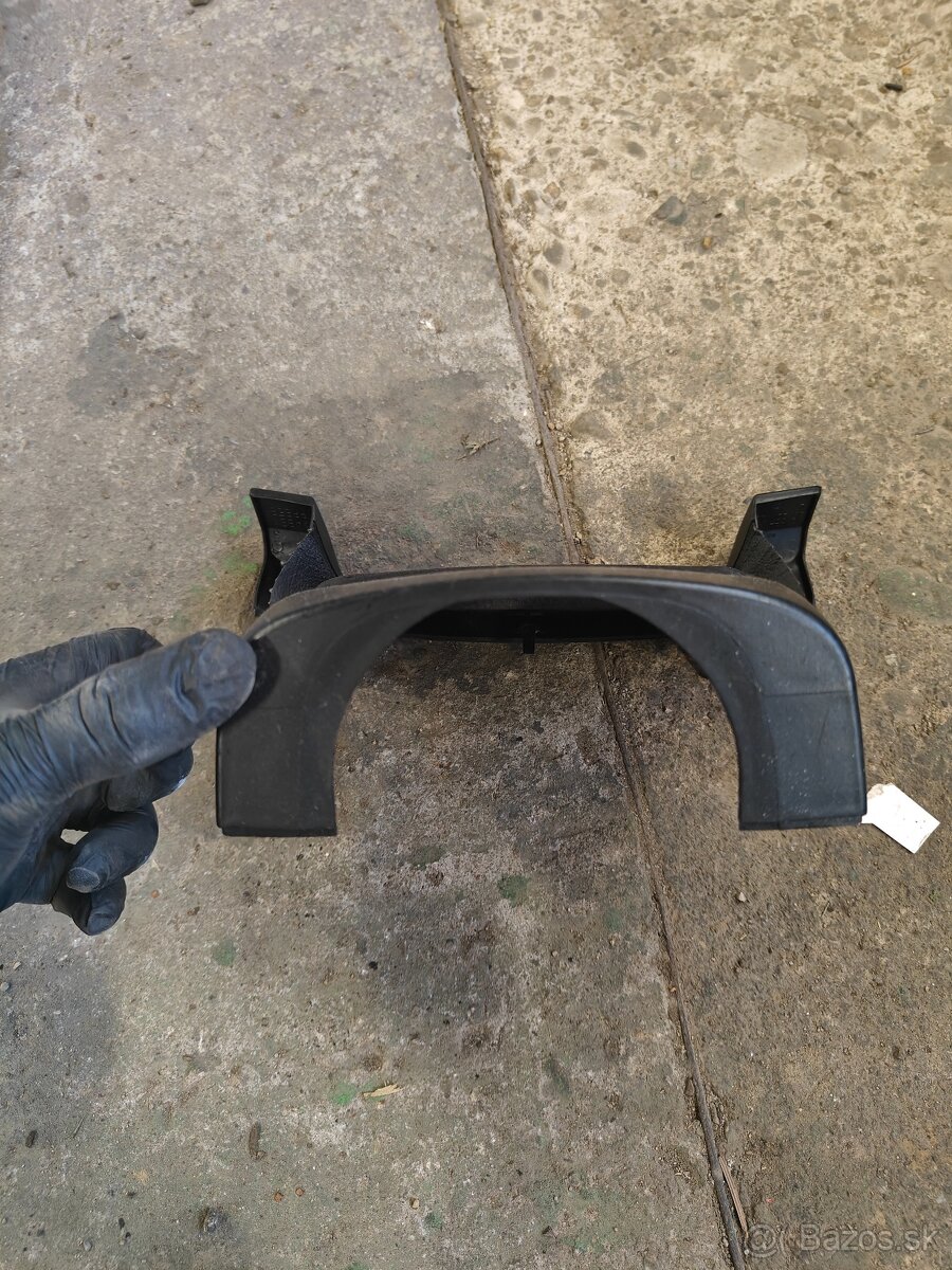 Kryt nad volantom Golf 4 - 2