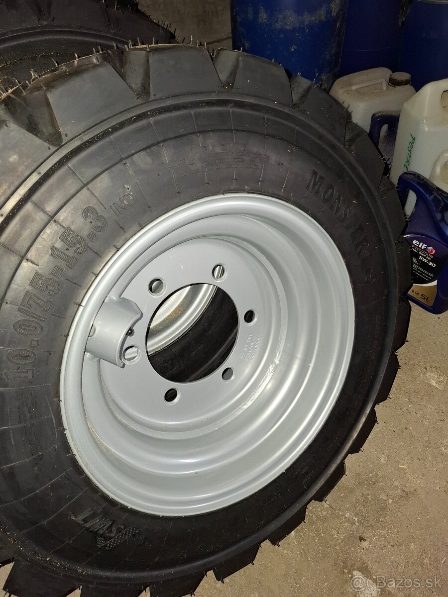 Pneu UNC 060, 061, Locust 750, 752, - 2