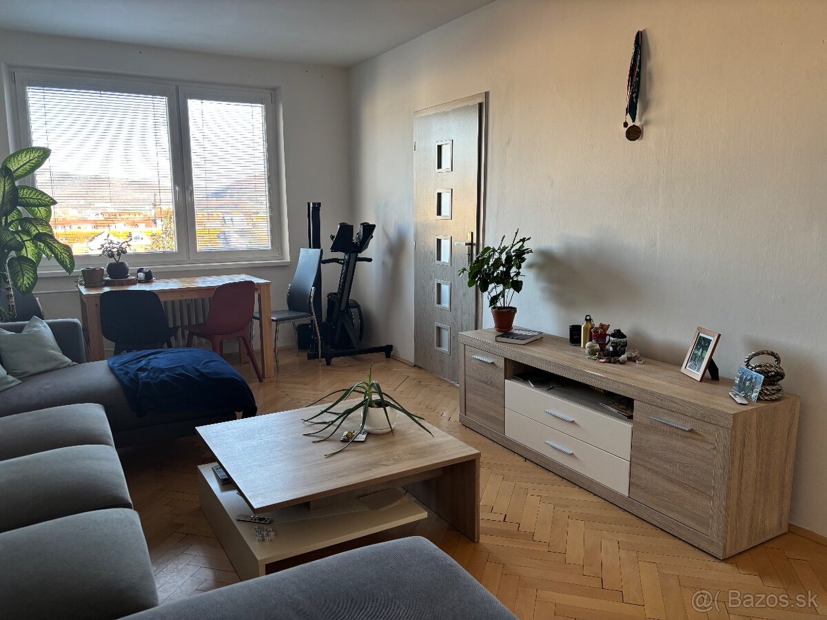 Predaj dvojizbového bytu v Púchove. - 2
