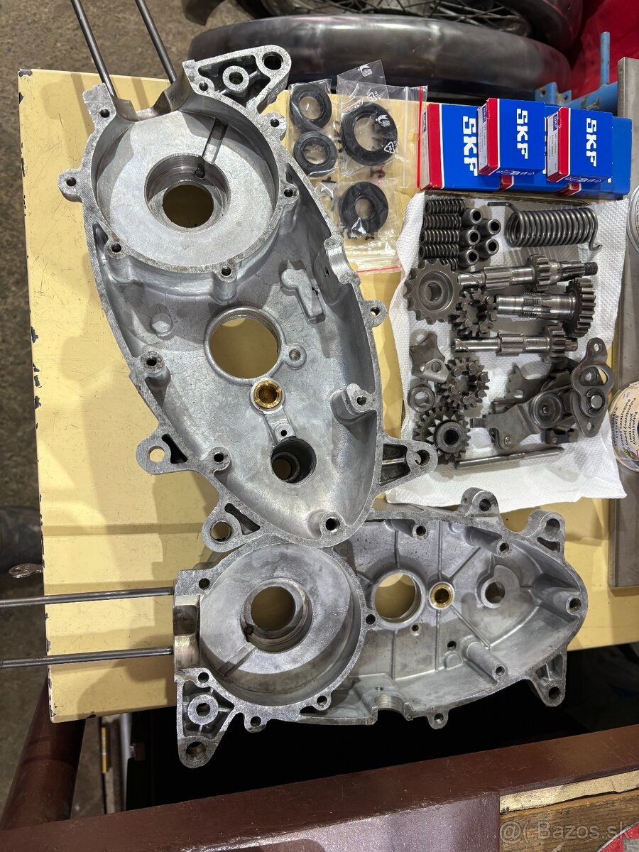 Oprava Servis JAWA 50 pionier Babetta - 2