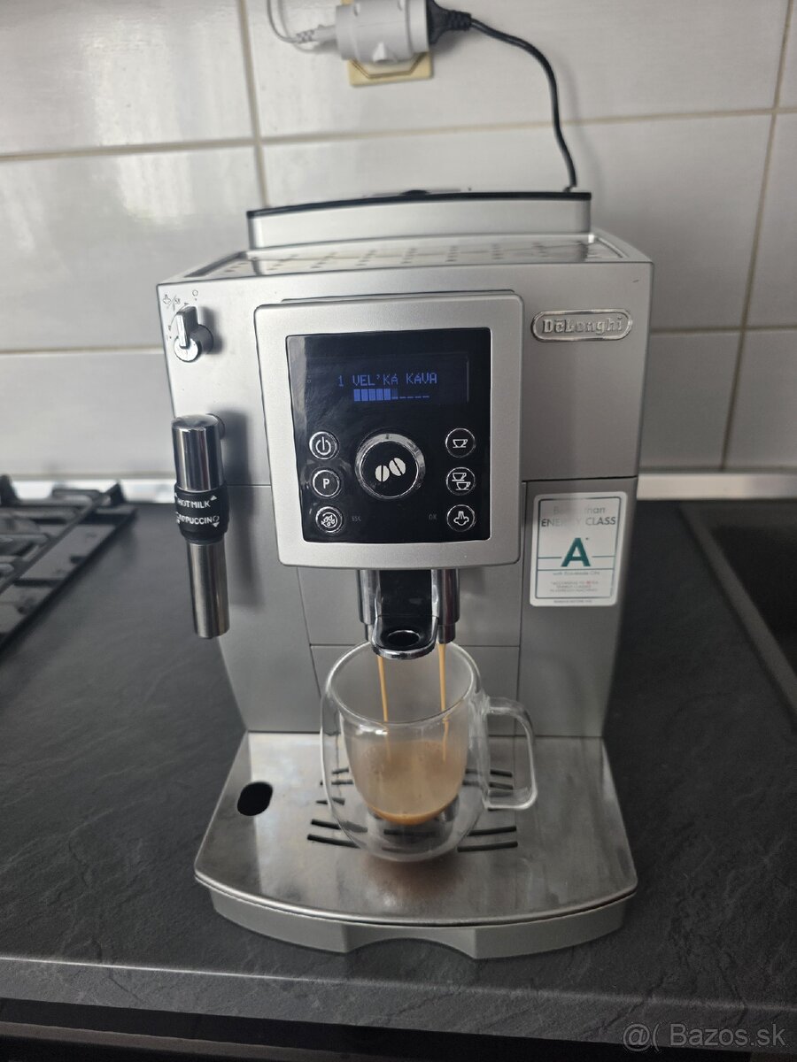 Kavovar Delonghi - 2