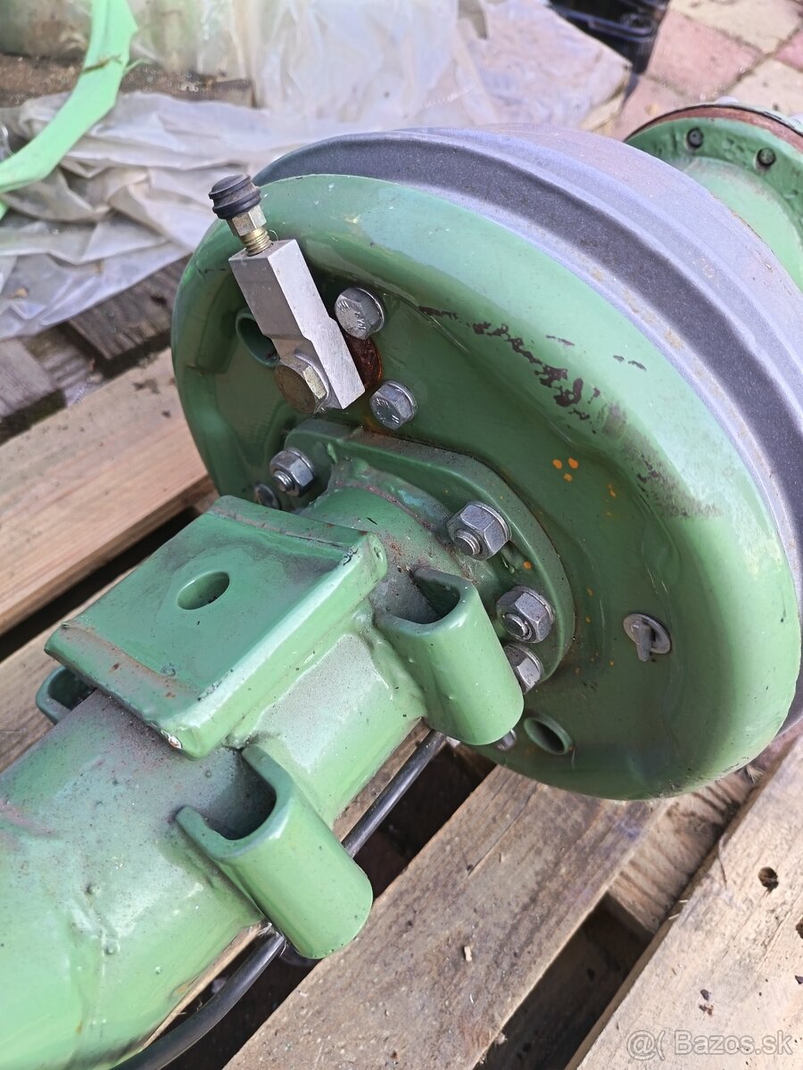 Zadna naprava Multicar M 25 s uzavierkou - 2