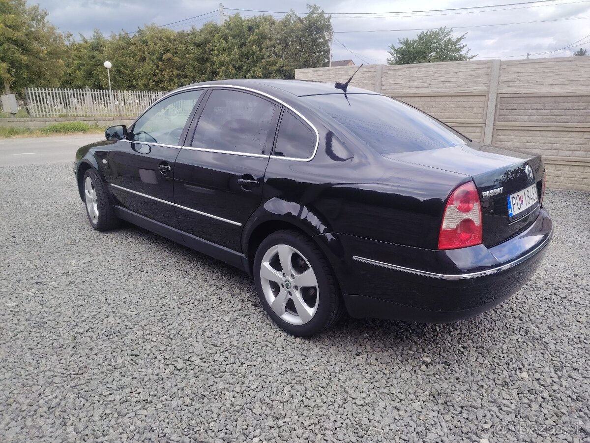 Volkswagen Passat - 2