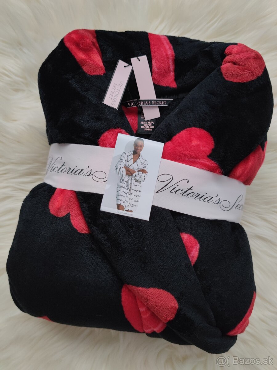Čierny župan so srdiečkami Victorias Secret - 2