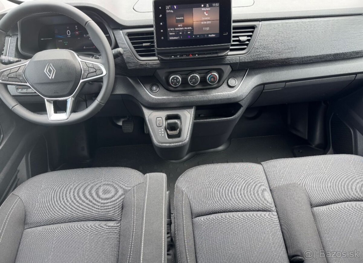 Prenajom 9 miestny mikrobus - 2