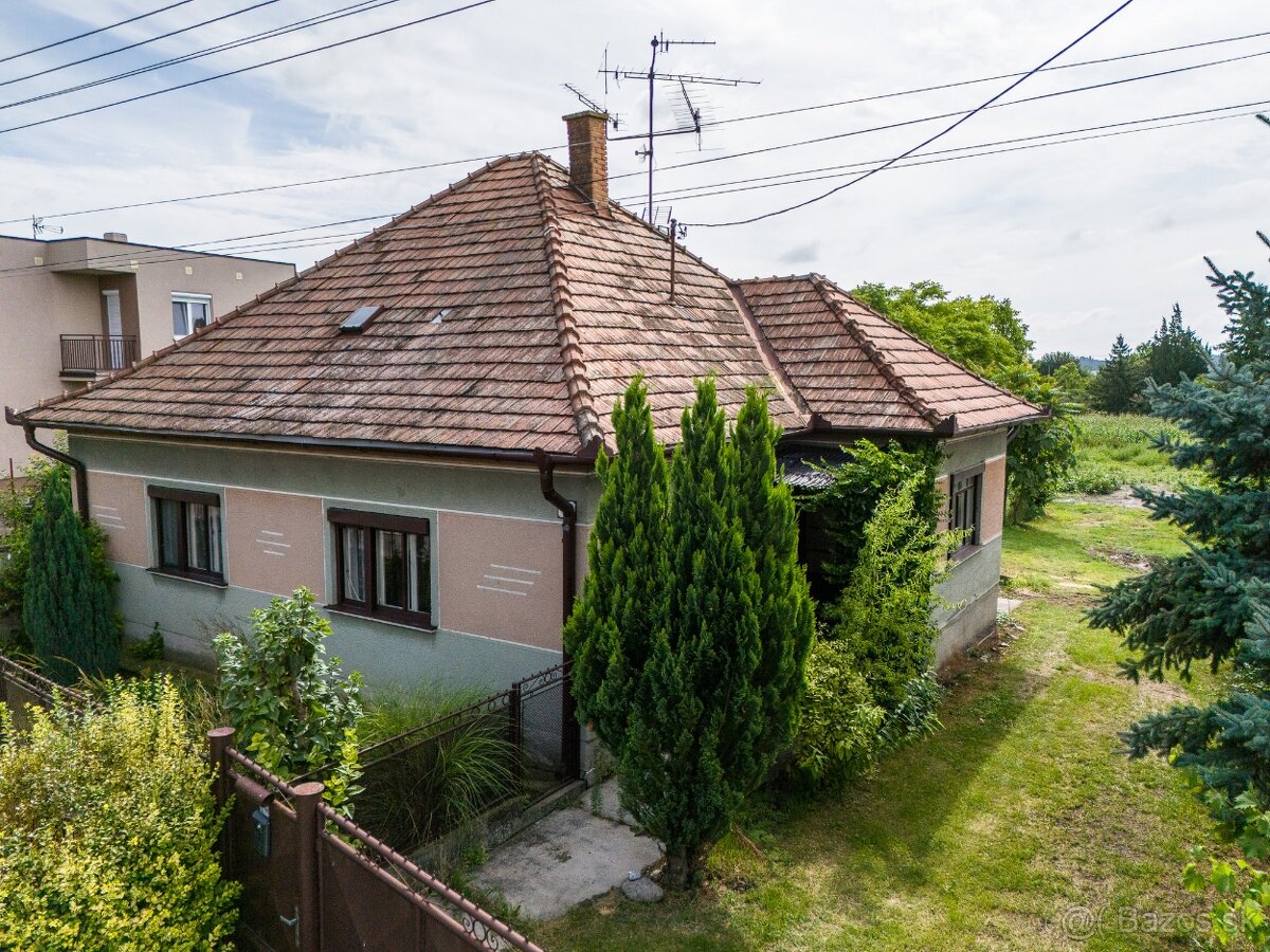 RODINNÝ DOM SO ZÁHRADOU - 2