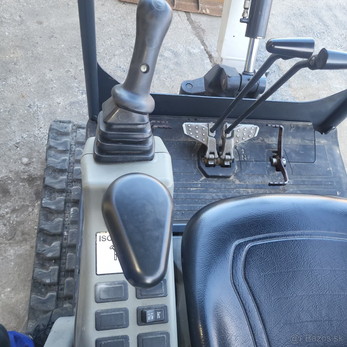 BOBCAT E17 r.v.: 2018 - 2