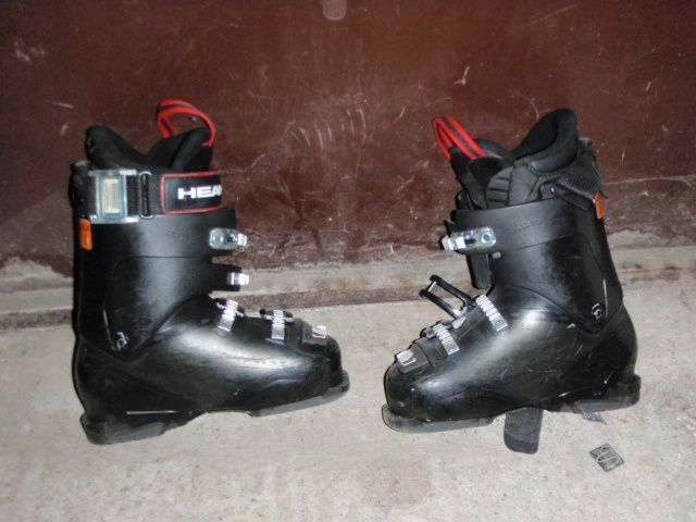 Head Next Edge č.40-40,5 - 2