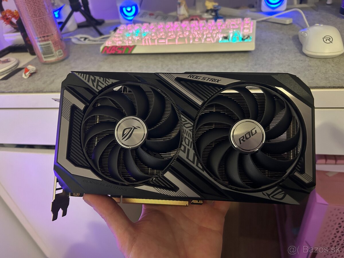 ROG Strix Radeon™ RX 6650 XT 8gb - 2