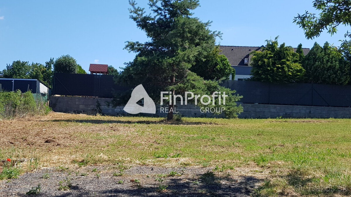 Predám stavebný pozemok pre RD Nitra - Šúdol. - 2