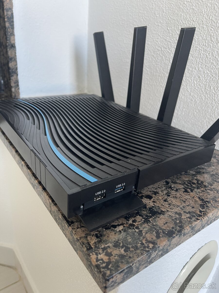 Netgear Nighthawk X8 - 2