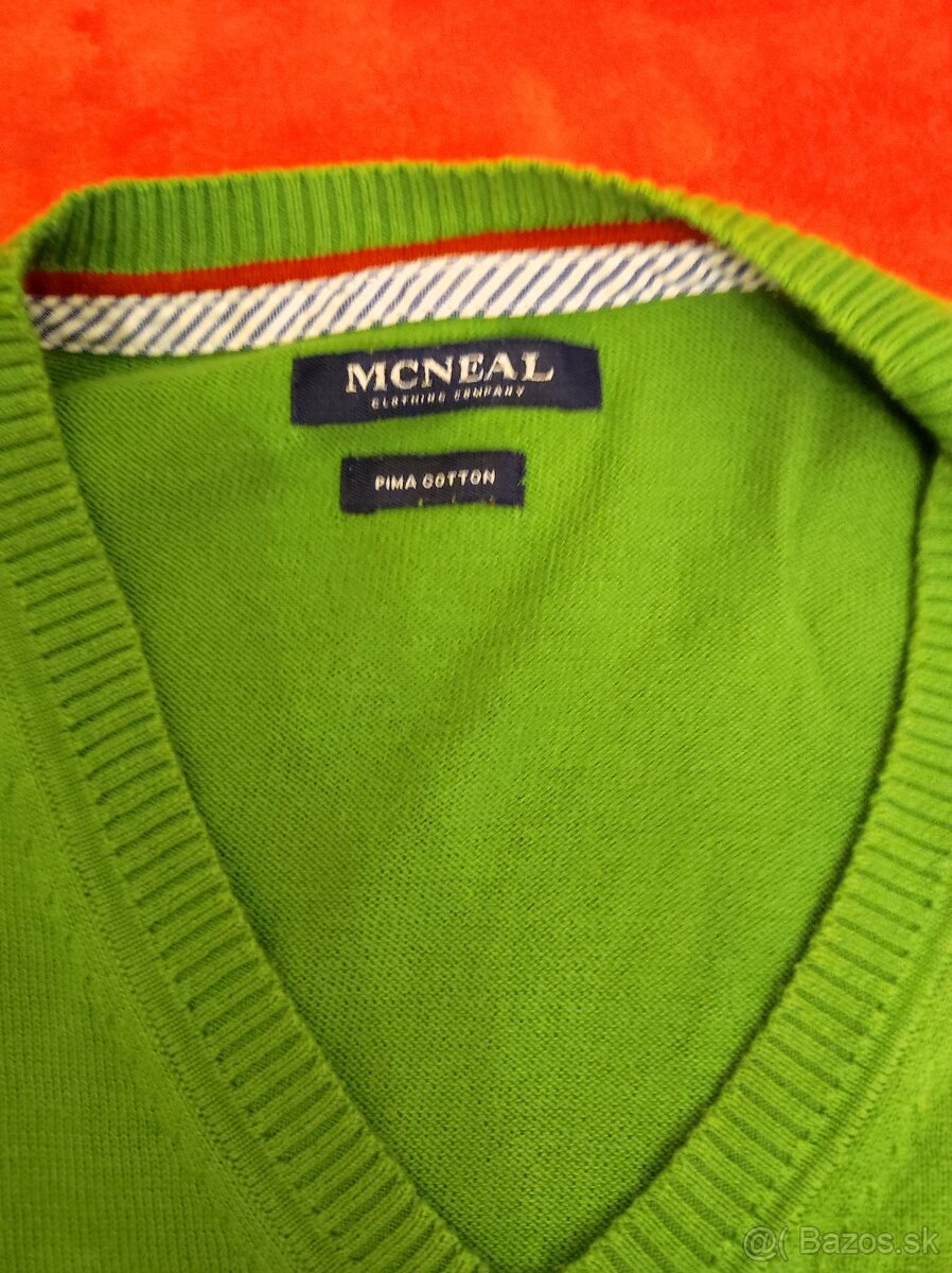 Sveter McNeal (2) - 2