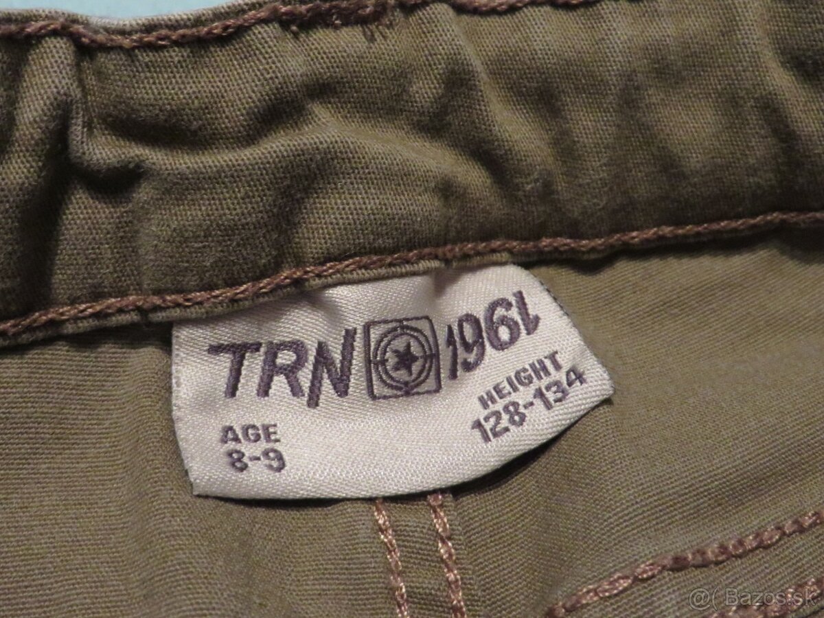 Chlapčenské hnedé kapsáče - veľ. 128/134_Terranova + tričko - 2