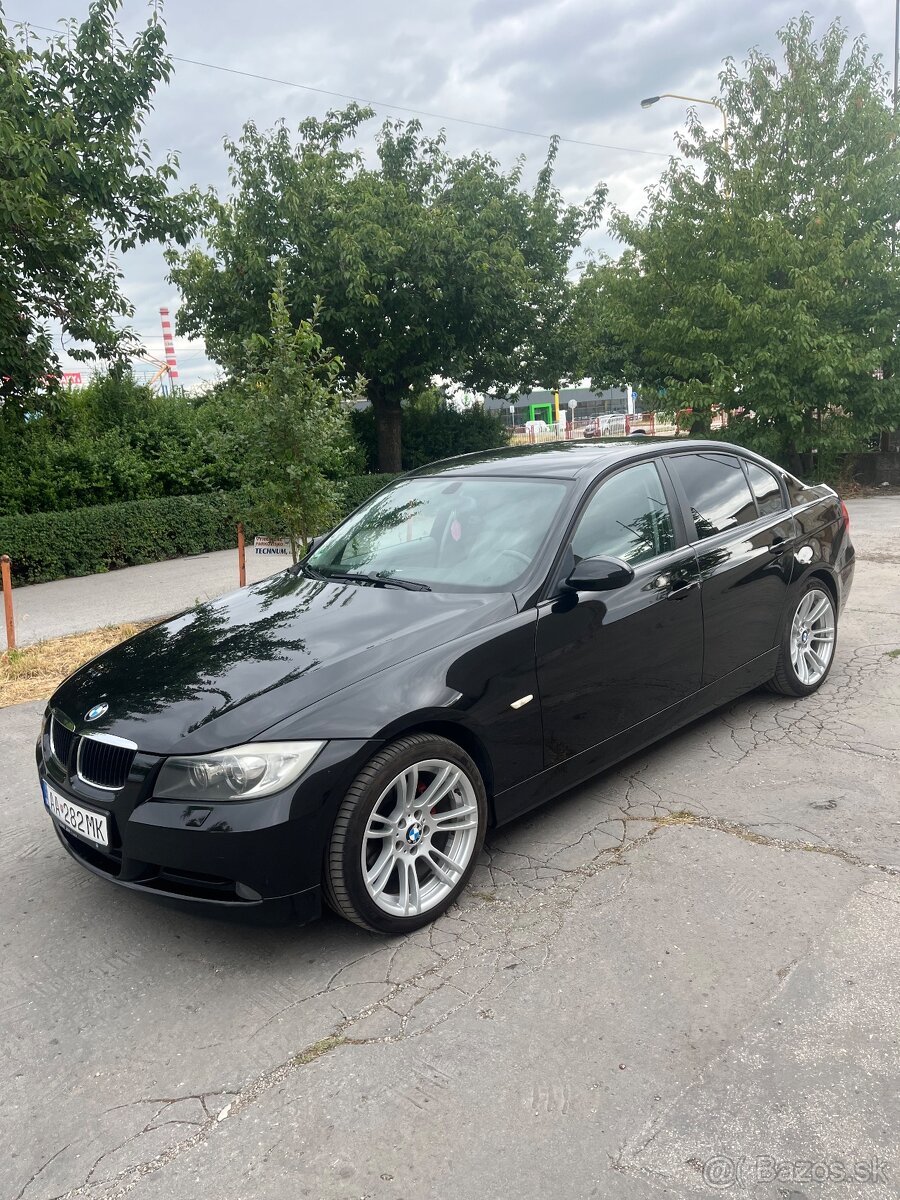 BMW e90 318d - 2