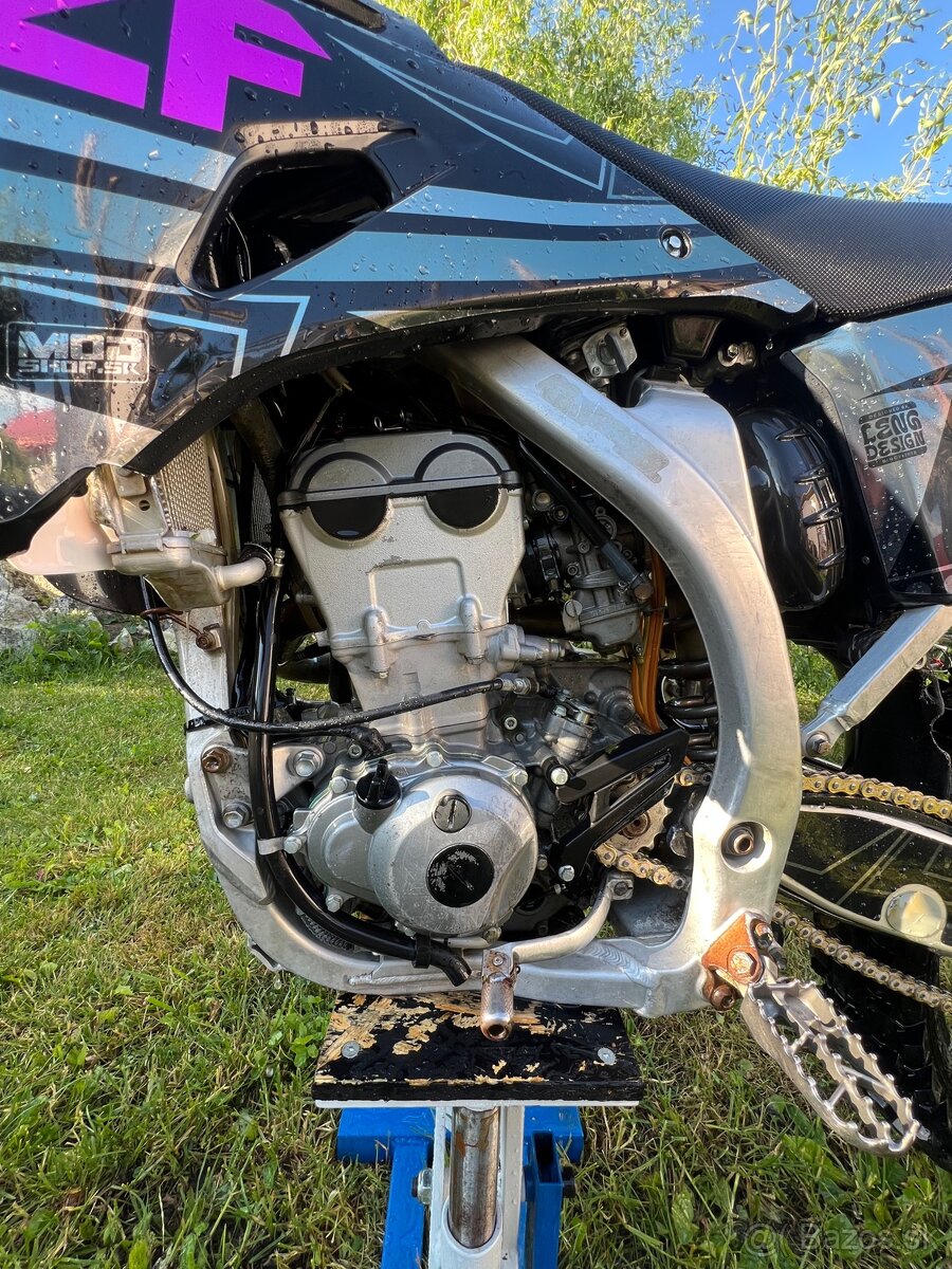 Yamaha yzf 250