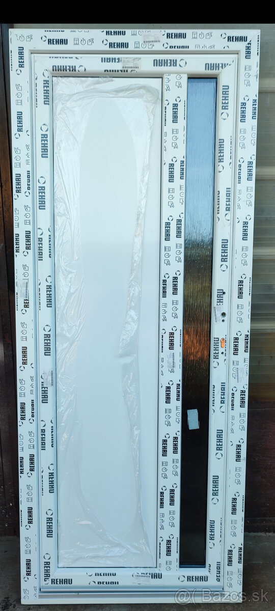 Predám plastové dvere - 2