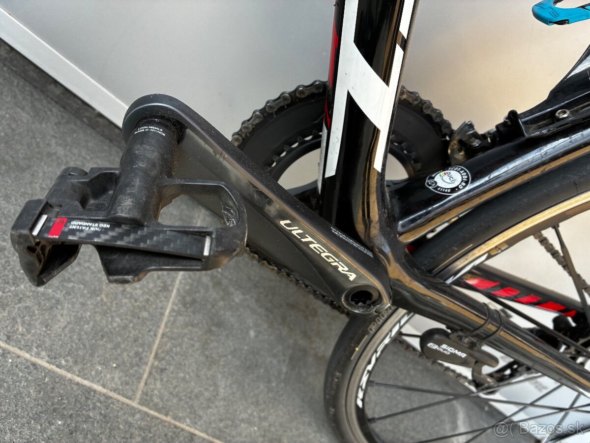 Predám karbónový cestný bicykel Scott - 2