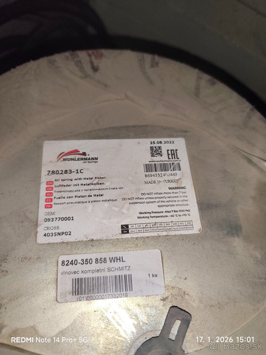 Mech na náves schmitz - 2