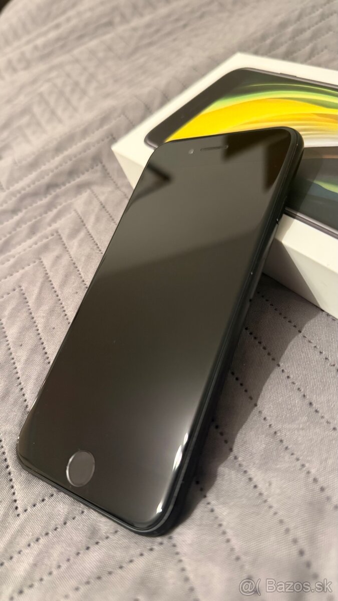 iPhone SE 2020, 64 GB čierny - 2
