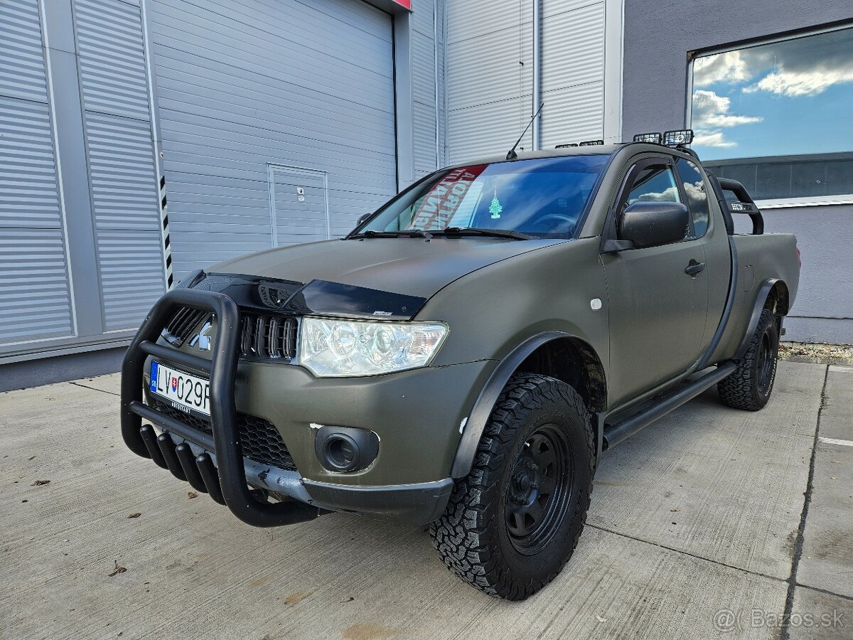 MITSUBISHI L200 2,5 100kw. - 2