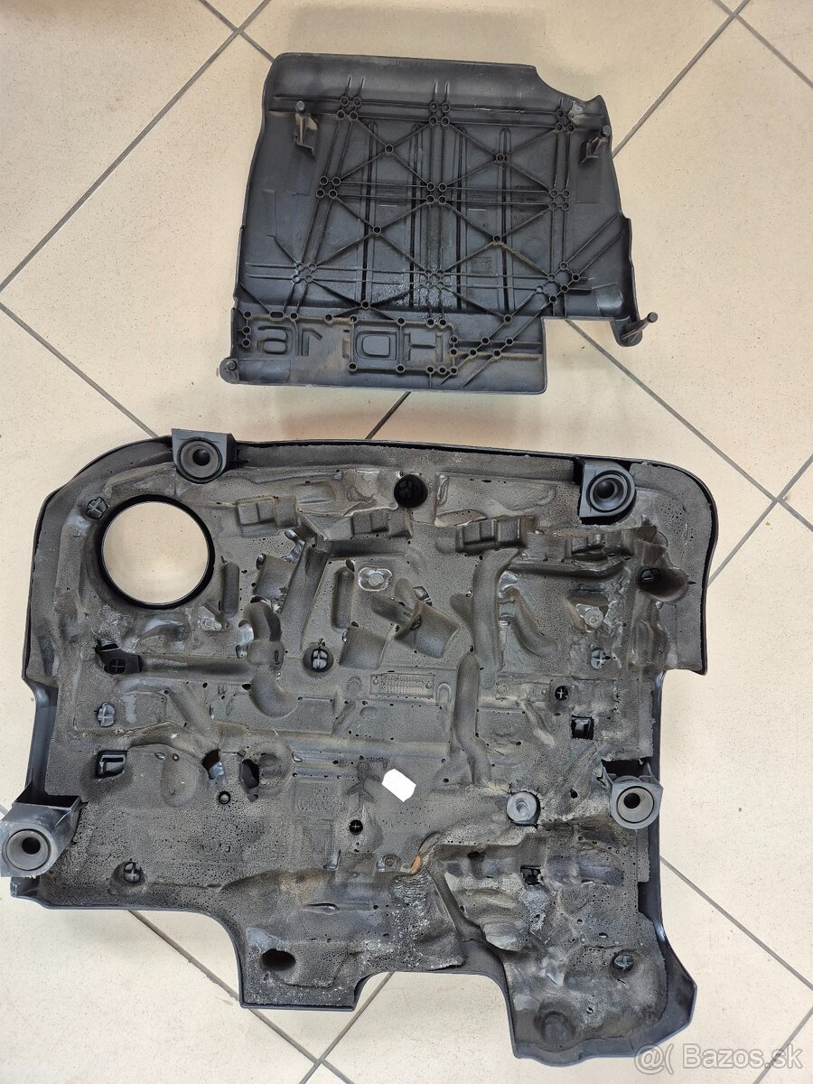 Kryt motora - 2 kusy - 2
