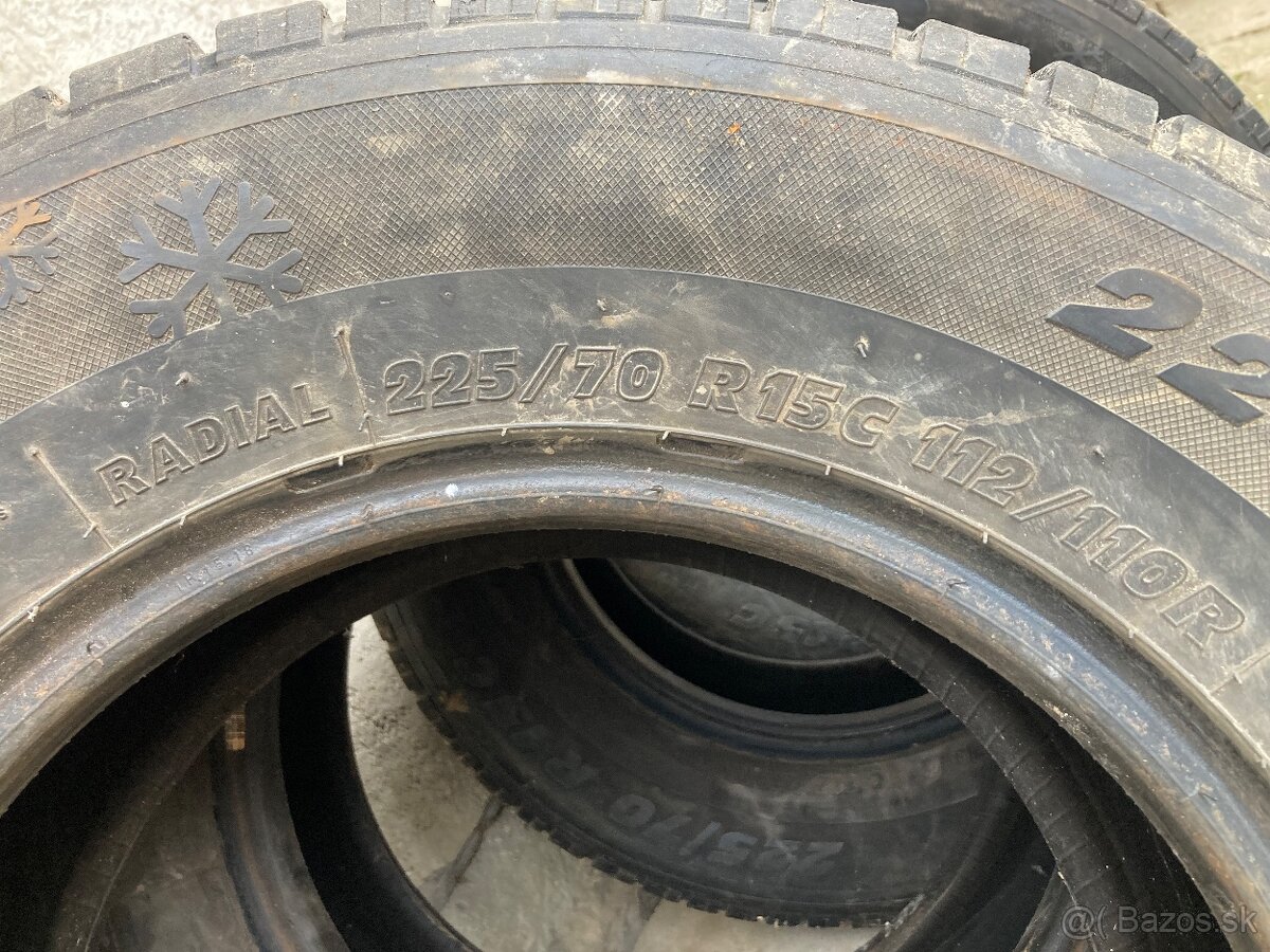 Predám pneumatiky - 2