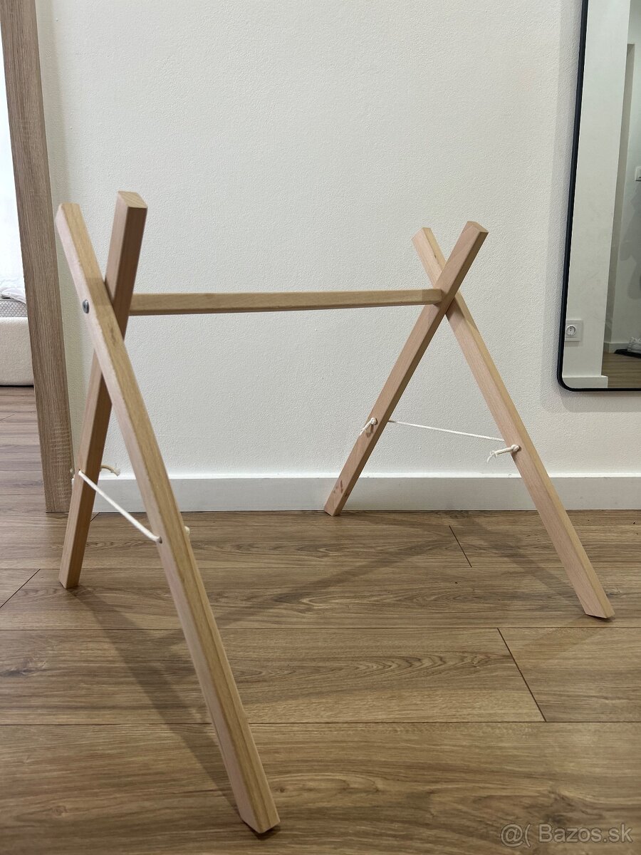 Drevená hrazdička pre bábatka - 2