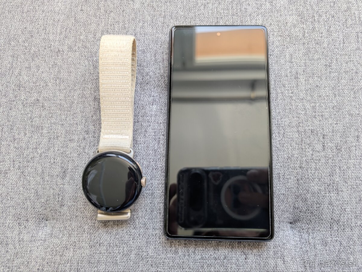 Pixel 7A + Pixel Watch 1 - 2