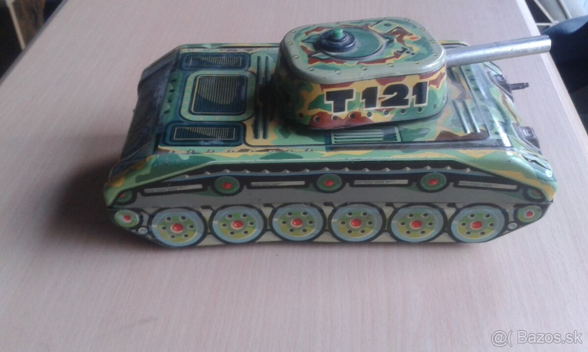 Stará hračka Tank T121 KDN - 2