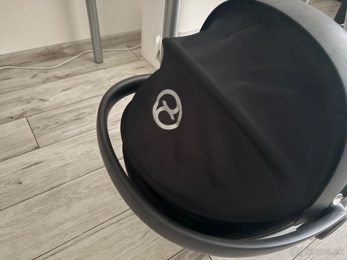 Vajicko autosedacka Cybex Aton B2 s isofixom - 2