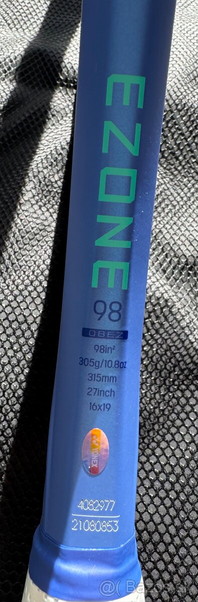 Yonex Ezone 98 Blast Blue grip3 - 2