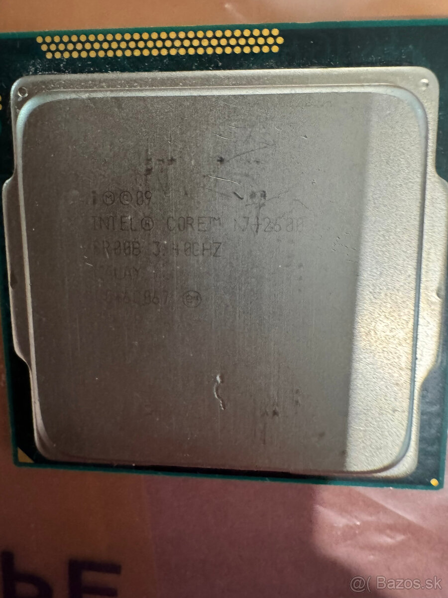 Intel i5 2400 a i7 2600 - 2