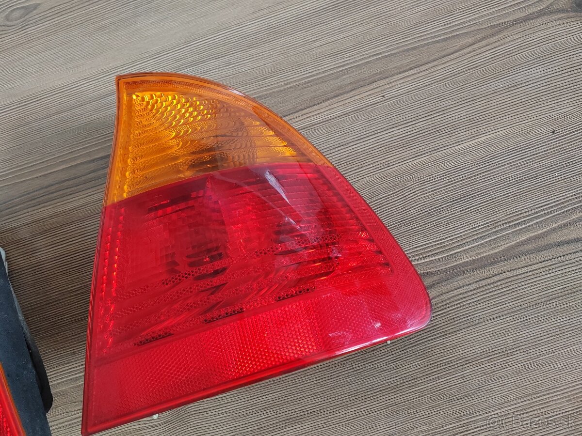 BMW E46 combi zadné svetlá - 2