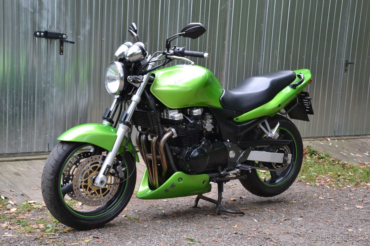 Kawasaki ZR-7 - 2
