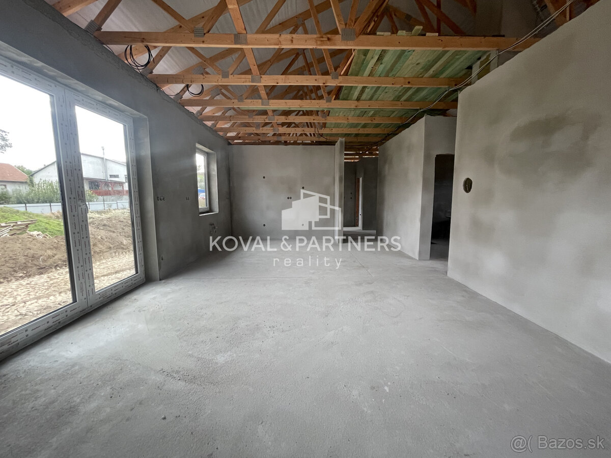 4 izbová novostavba Bungalovu - Veľké Zálužie - 2