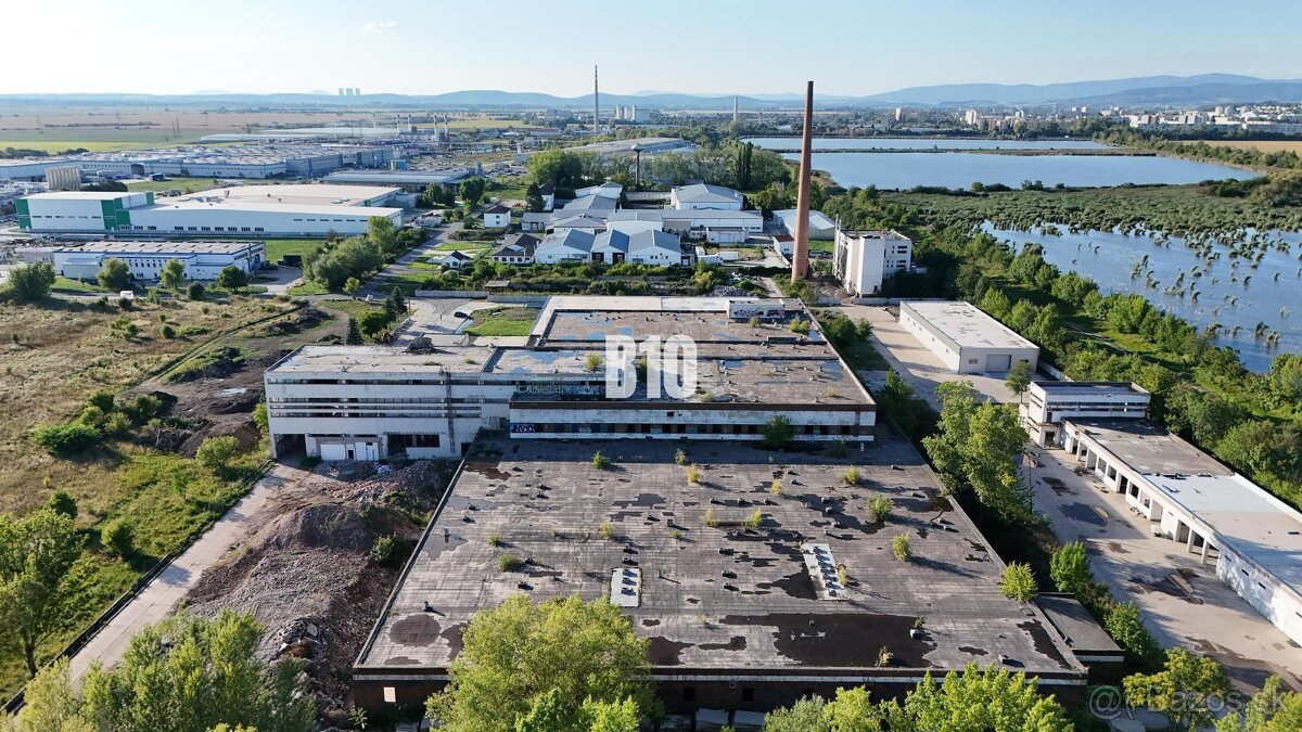 Veľkometrážne VÝROBNÉ HALY v priemyselnej zóne Géňa - Levice - 2