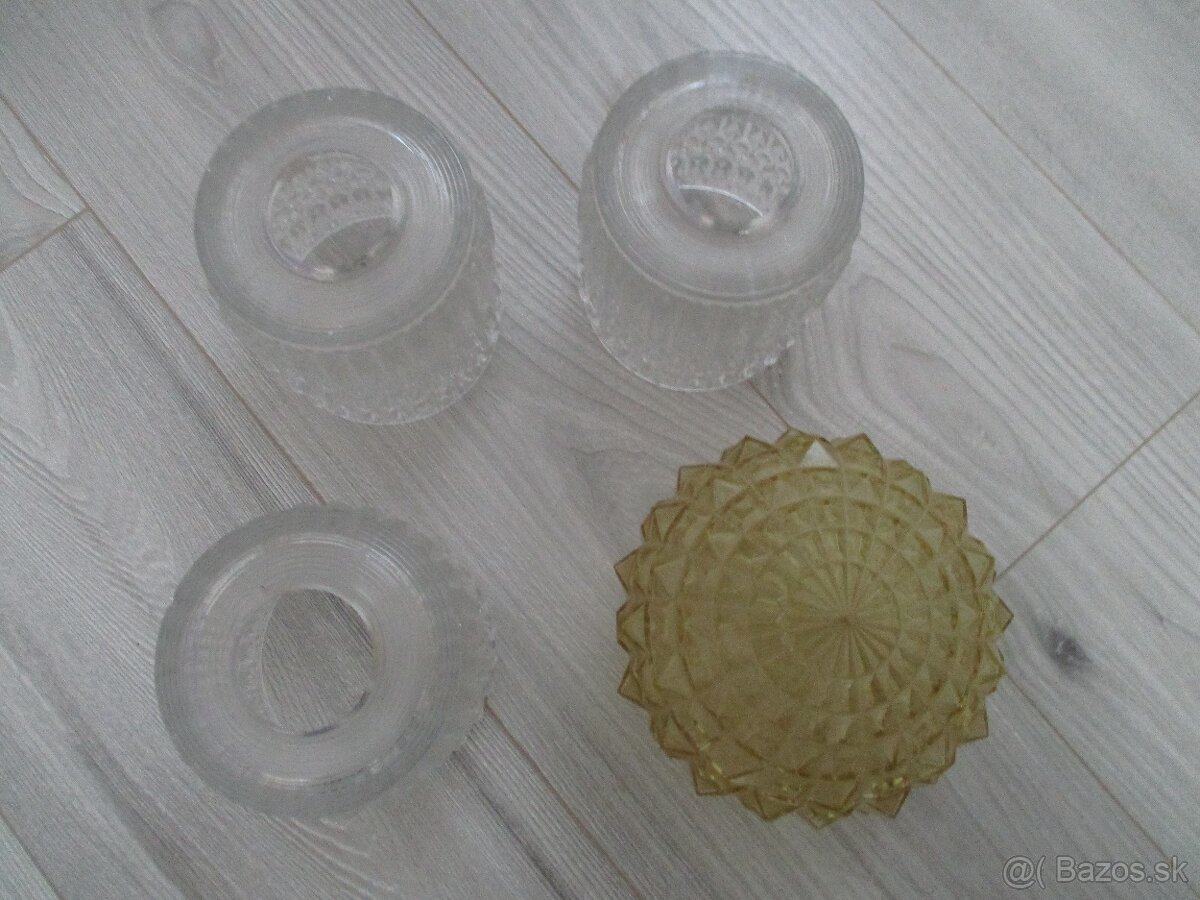 tri tienidlá na luster a jedno tienidlo na lampu - 2