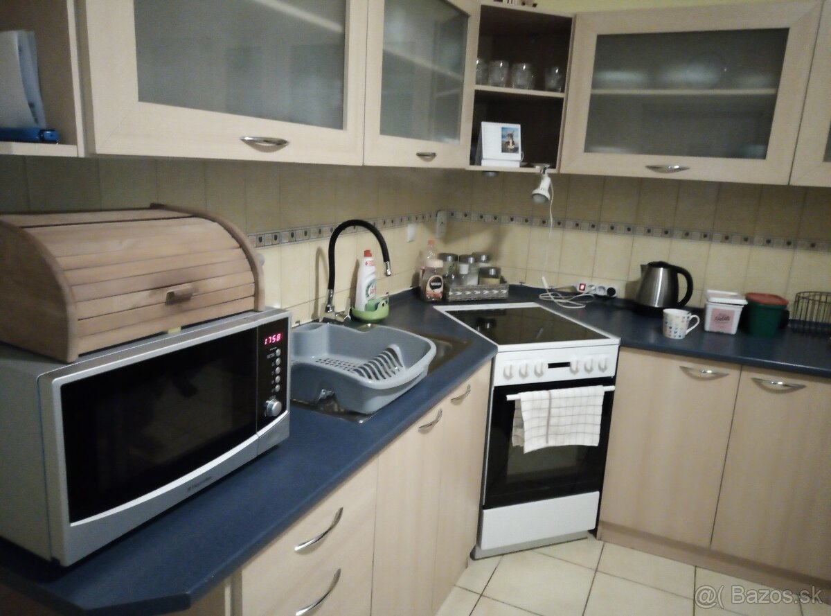 Prenájom bytu Vráble - 2