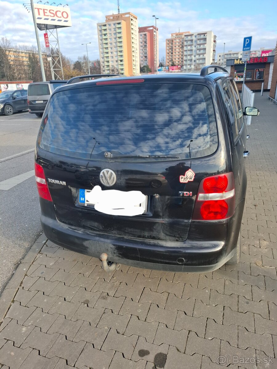 Touran 2004 - 2